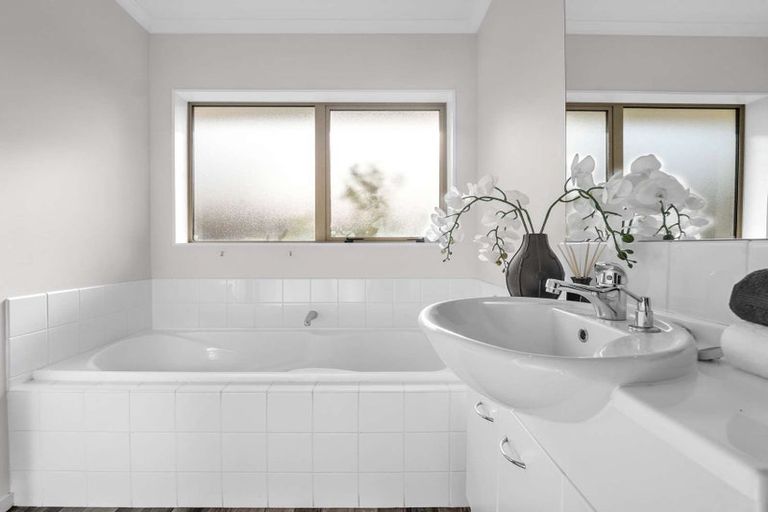 Photo of property in 7 Rubicon Place, Hei Hei, Christchurch, 8042