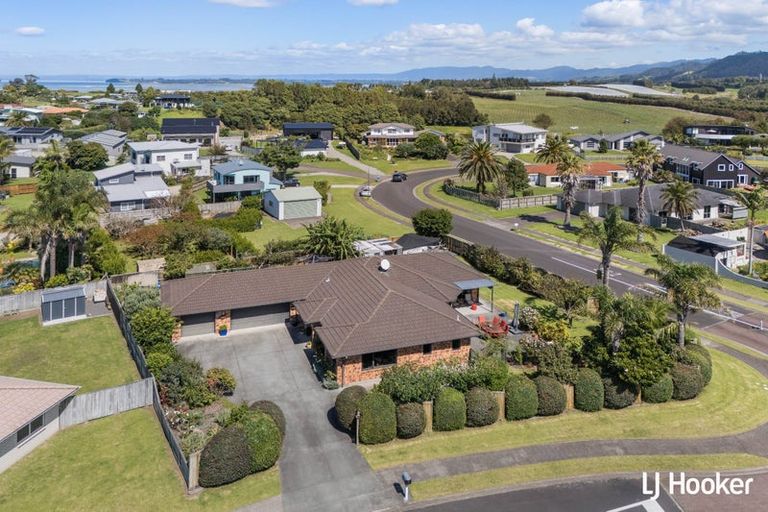 Photo of property in 3 Athenree Heights, Athenree, Katikati, 3177