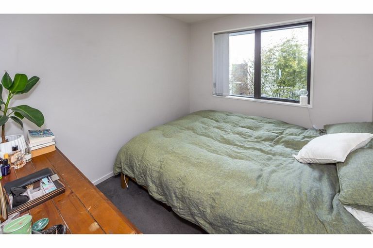 Photo of property in 174 Strickland Street, Sydenham, Christchurch, 8023