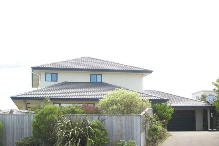 Photo of property in 89 Penruddock Rise, Westmorland, Christchurch, 8025