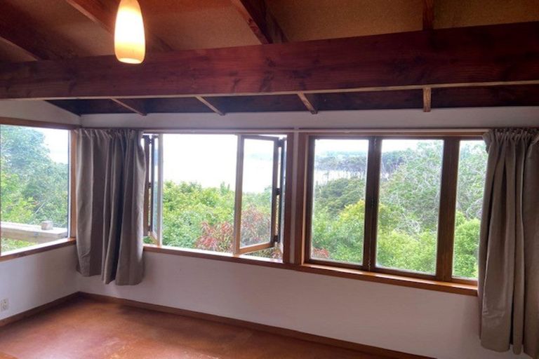 Photo of property in 6 Williams Street, Mahurangi East, Warkworth, 0982