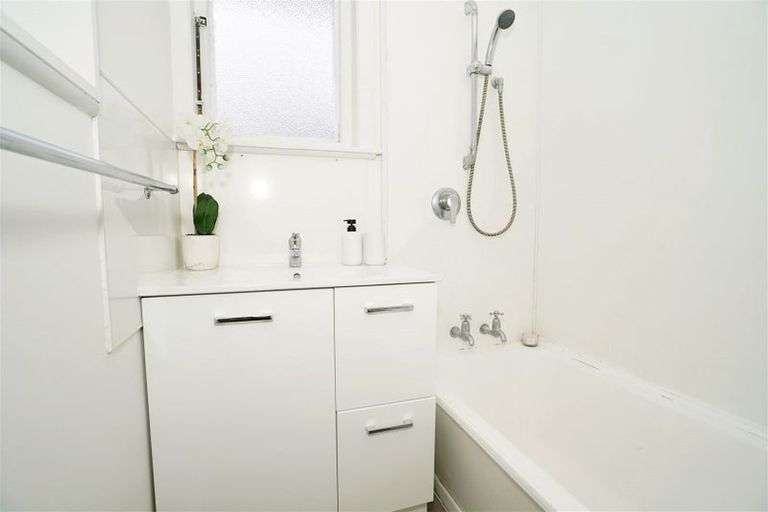 Photo of property in 79 Norrie Street, Bader, Hamilton, 3206