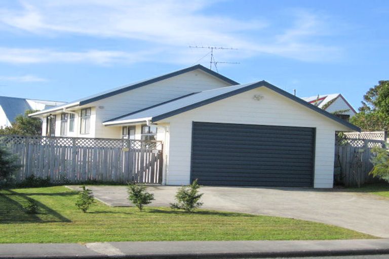 Photo of property in 209 Mahurangi East Road, Snells Beach, 0920