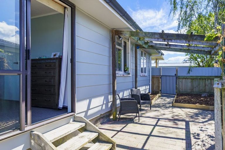 Photo of property in 6 Essex Street, Tamatea, Napier, 4112
