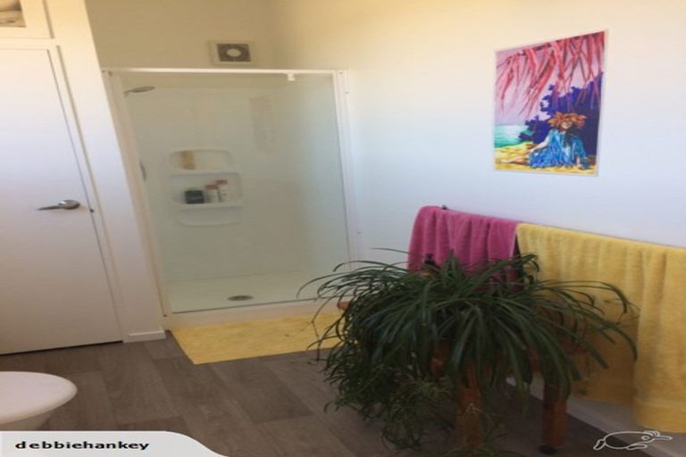 Photo of property in 56 Paritai Lane, Amberley, 7481