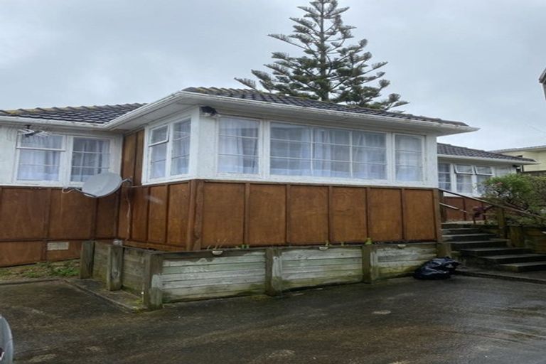 Photo of property in 17a Stephen Street, Johnsonville, Wellington, 6037