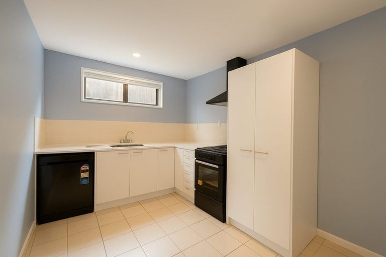 Photo of property in 17 Tui Vale Road, Shelly Park, Auckland, 2014