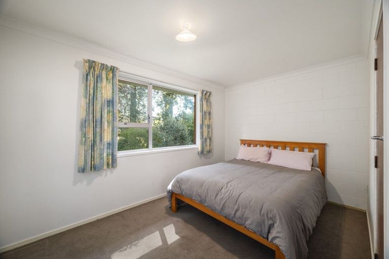 Photo of property in 11a La Trobe Place, Utuhina, Rotorua, 3015