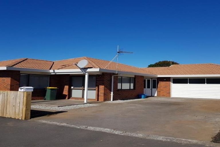 Photo of property in 195 Powderham Street, New Plymouth, 4310