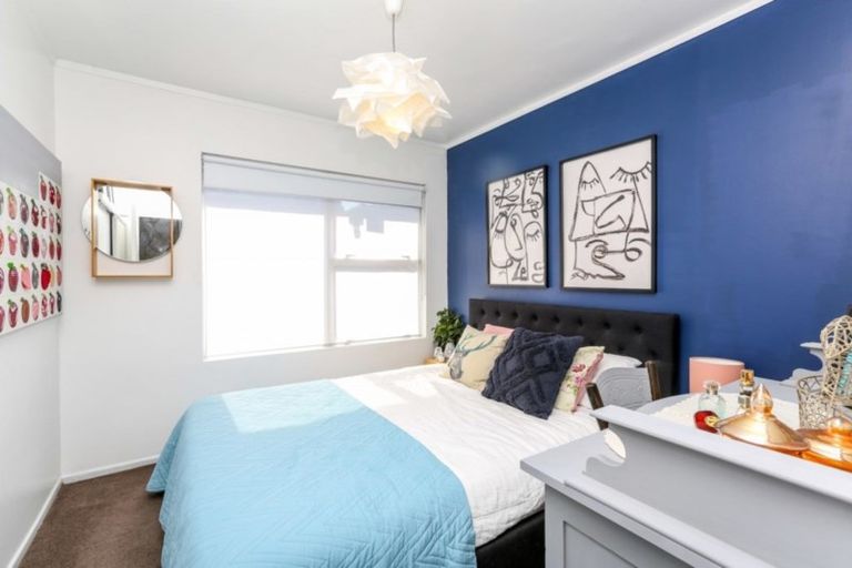 Photo of property in 11/75 Carrington Street, Lower Vogeltown, New Plymouth, 4310