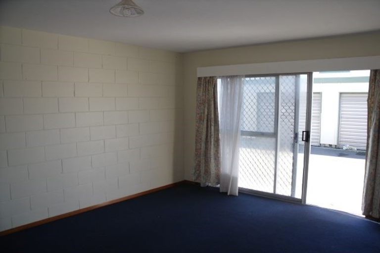 Photo of property in 10/93 Racecourse Road, Sockburn, Christchurch, 8042