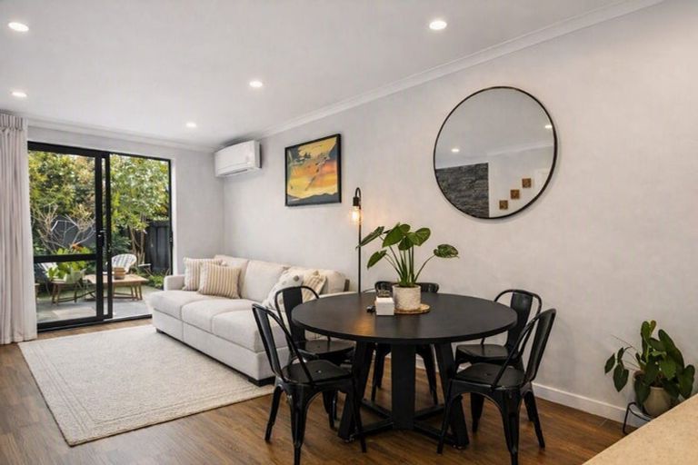 Photo of property in 36 Wharara Lane, Massey, Auckland, 0614