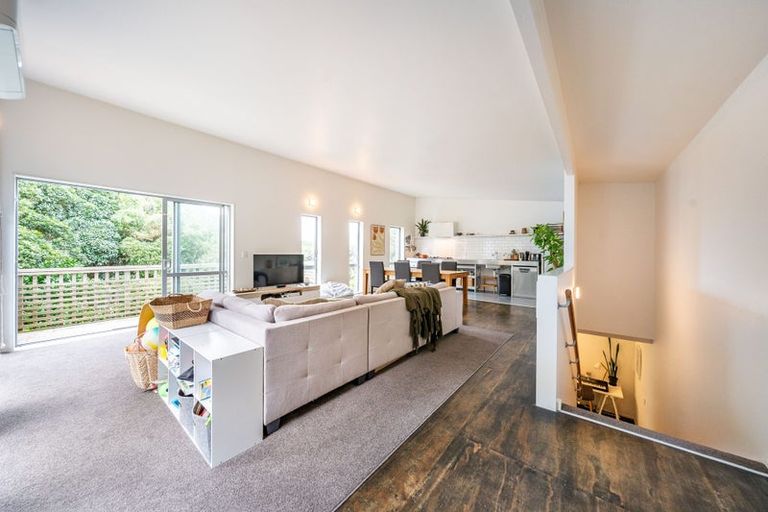 Photo of property in 6b Rawhiti Road, Pukerua Bay, 5026