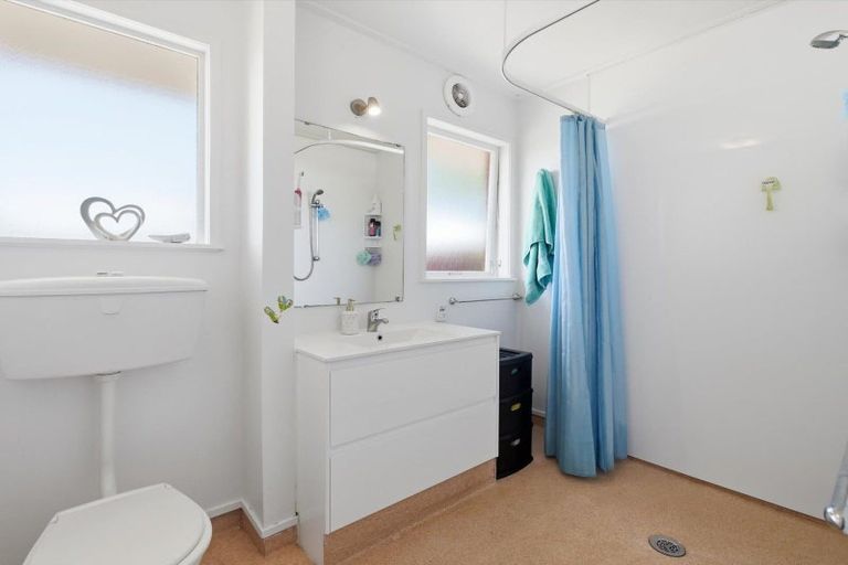 Photo of property in 9 Ridge Street, Otumoetai, Tauranga, 3110