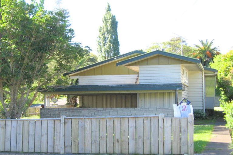 Photo of property in 2 Stanford Crescent, Whataupoko, Gisborne, 4010