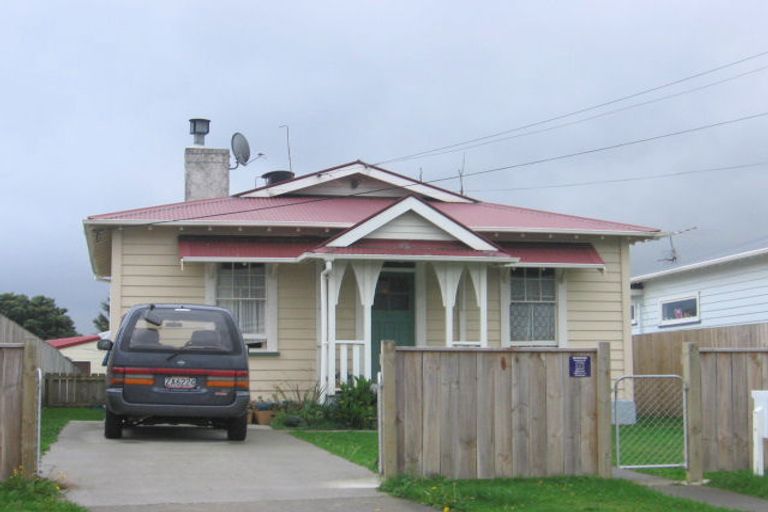 Photo of property in 13 Baldwin Street, Moera, Lower Hutt, 5010