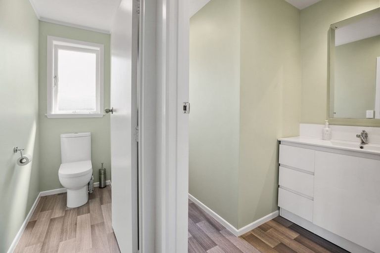 Photo of property in 22 Bettina Road, Fairfield, Hamilton, 3214