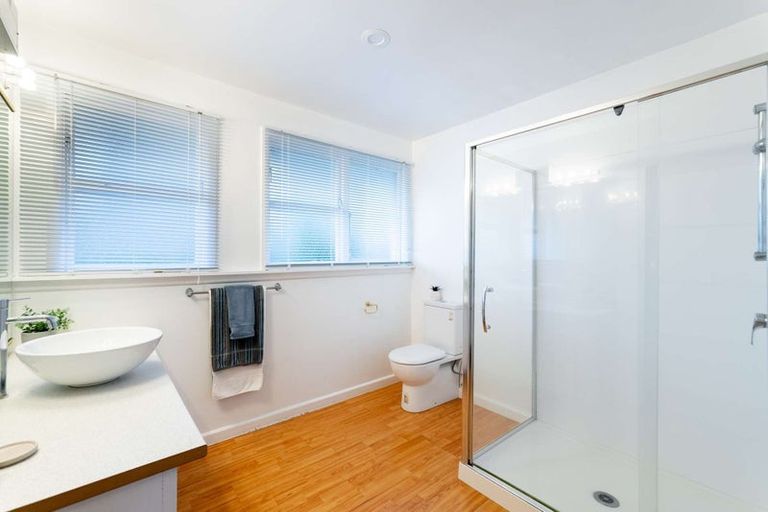 Photo of property in 11 Royds Street, Fendalton, Christchurch, 8014