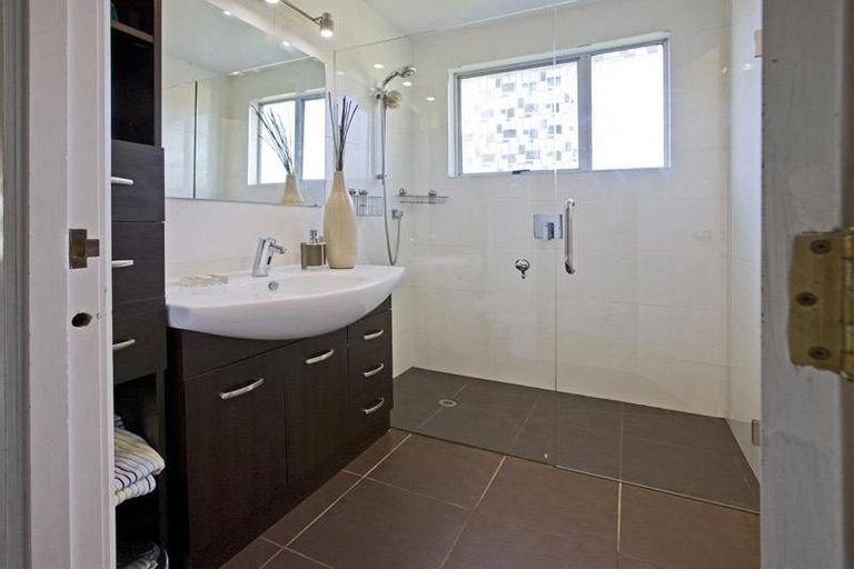 Photo of property in 8 Bain Place, Bucklands Beach, Auckland, 2014