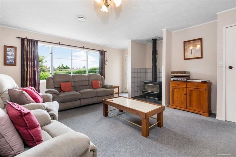 Photo of property in 360 Fitzgerald Road, Drury, 2577