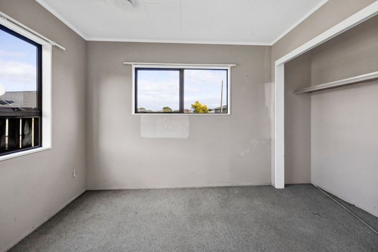 Photo of property in 27 Tiverton Crescent, Whalers Gate, New Plymouth, 4310