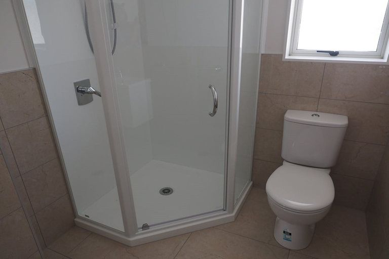 Photo of property in 88 Sykes Road, Weymouth, Auckland, 2103