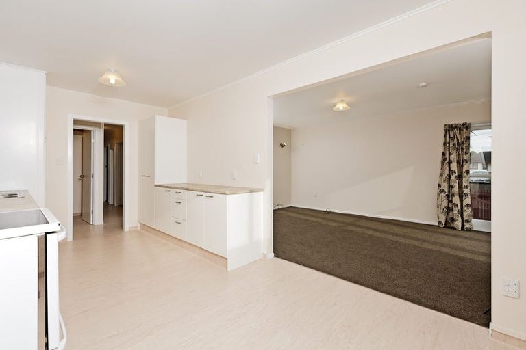 Photo of property in 5 Julian Place, Otara, Auckland, 2023
