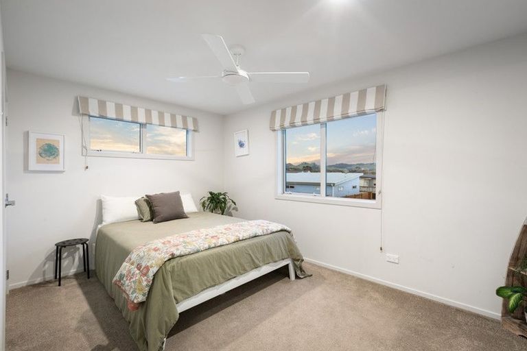 Photo of property in 30 Surfers Avenue, Waihi Beach, 3611