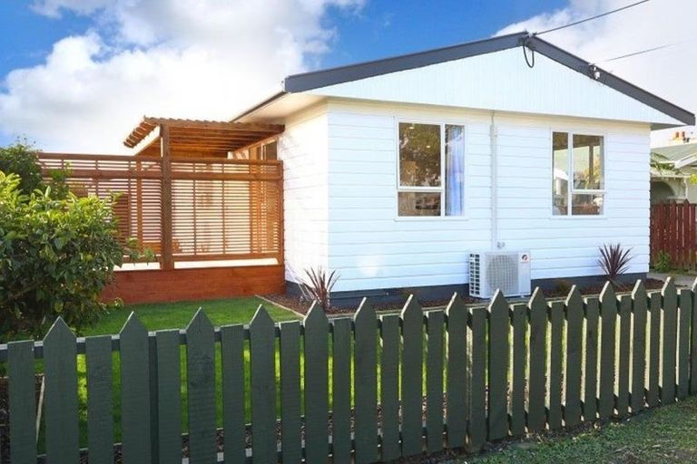 Photo of property in 1/28 Ariki Street, Boulcott, Lower Hutt, 5010