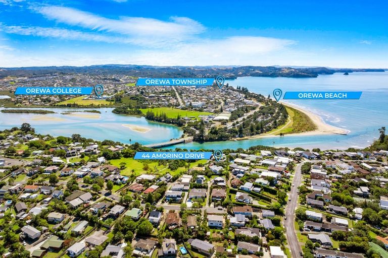 Photo of property in 44 Amorino Drive, Red Beach, 0932