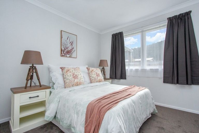 Photo of property in 18 Collie Drive, Pukehangi, Rotorua, 3015