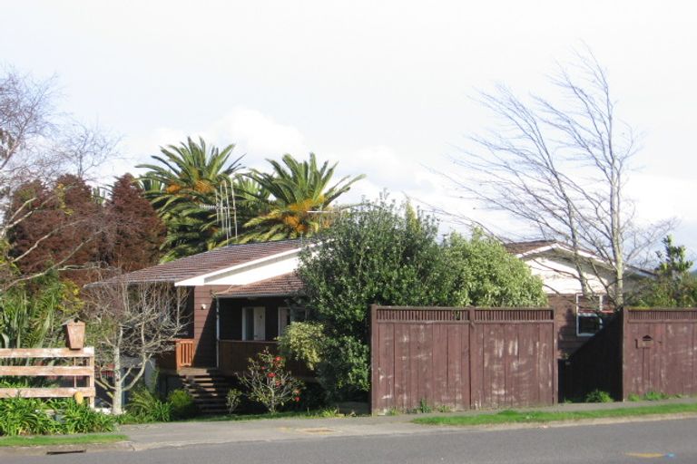 Photo of property in 70 College Street, Awapuni, Palmerston North, 4412
