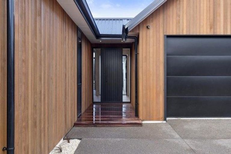 Photo of property in 26 Purser Crescent, Flagstaff, Hamilton, 3210