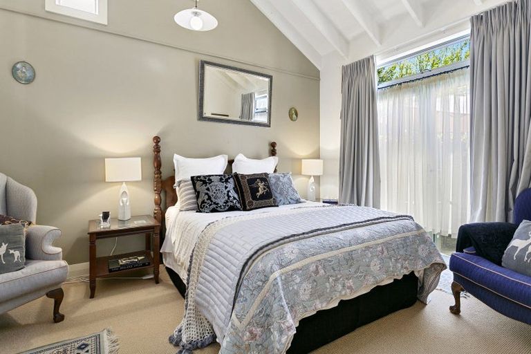 Photo of property in 11 Glen Mohr, Acacia Bay, Taupo, 3385