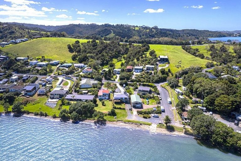 Photo of property in 75 Scott Road, Tamaterau, Whangarei, 0174