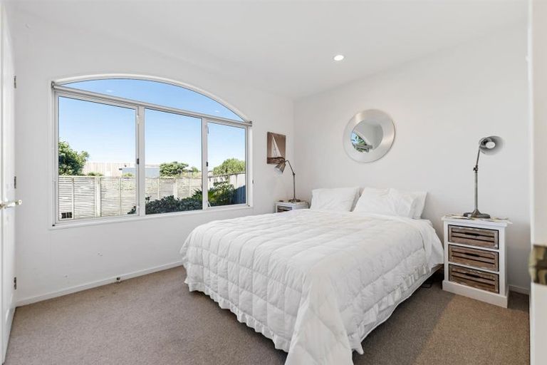 Photo of property in 28 Success Court, Omaha, 0986