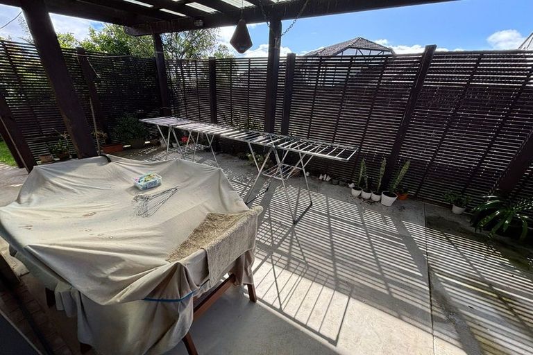 Photo of property in 19 Reward Place, Mangere, Auckland, 2022