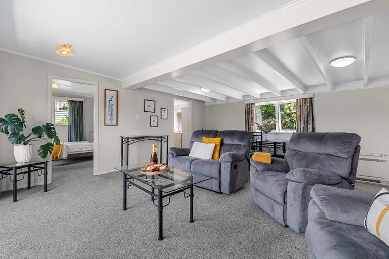 Photo of property in 33 Okareka Loop Road, Lake Okareka, Rotorua, 3076