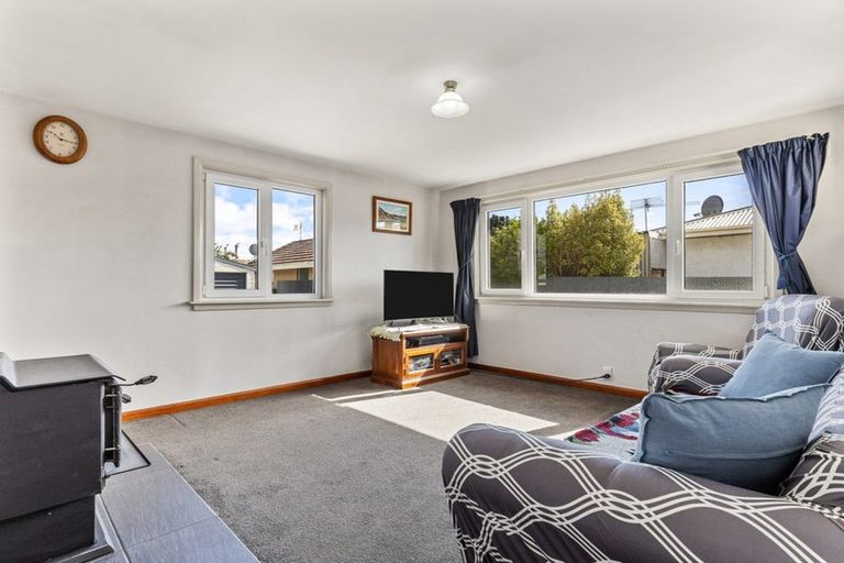 Photo of property in 71 Hargood Street, Woolston, Christchurch, 8062