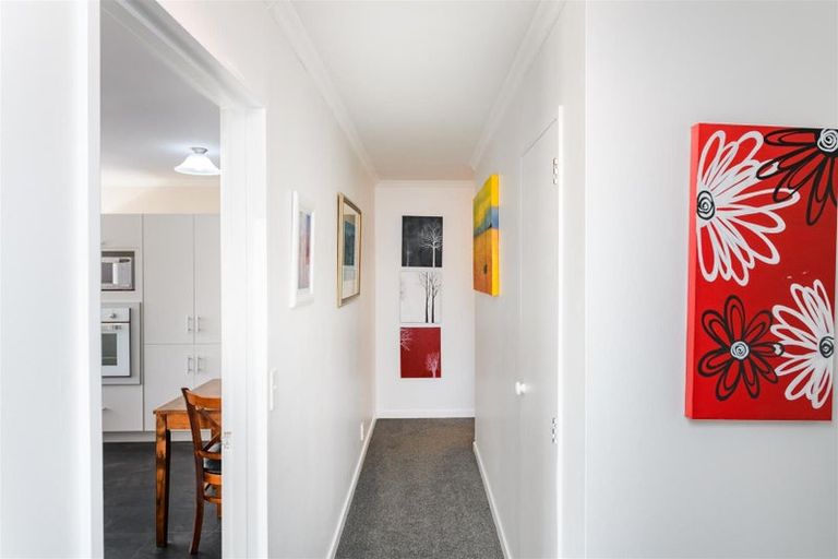 Photo of property in 7b Humphrey Street, Marton, 4710