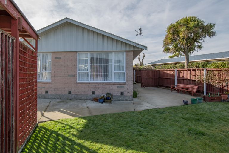 Photo of property in 23 Monowai Crescent, North New Brighton, Christchurch, 8083