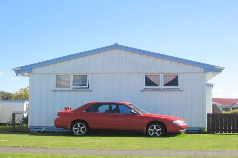 Photo of property in 4 Awatea Street, Levin, 5510