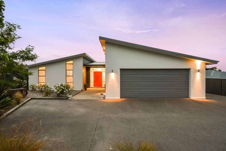 Photo of property in 4 Sretlaw Place, Brockville, Dunedin, 9011