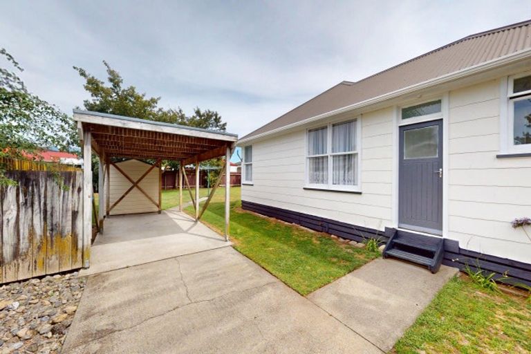 Photo of property in 14 Vincent Drive, Levin, 5510