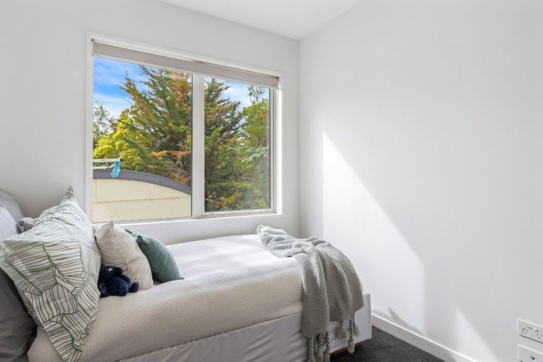 Photo of property in 4d Harmans Road, Lyttelton, 8082