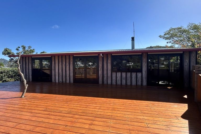 Photo of property in 25a Hampden Street, Picton, 7220