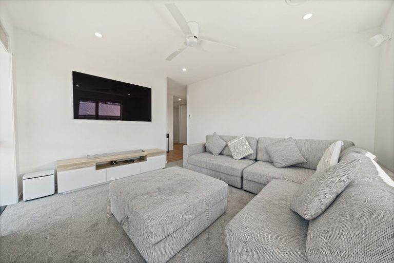 Photo of property in 21c Garrett Drive, Whalers Gate, New Plymouth, 4310