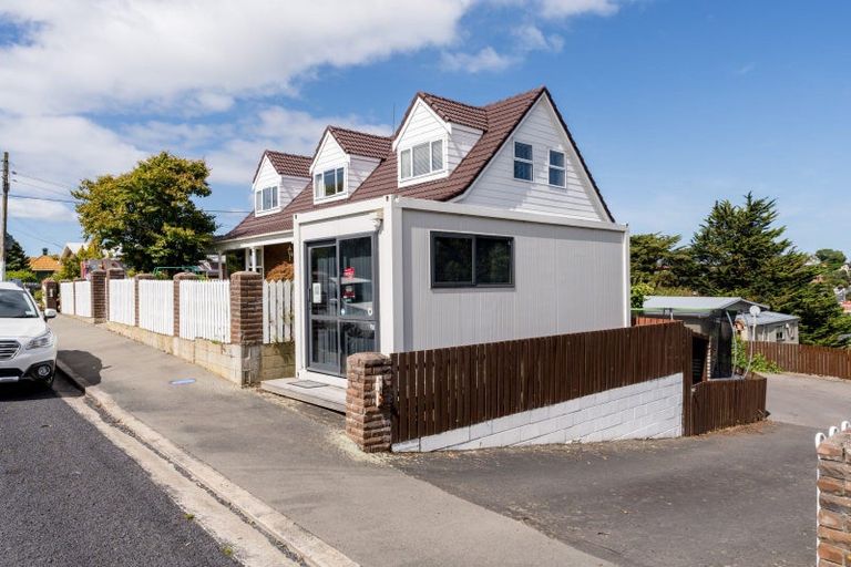 Photo of property in 31 Bernard Street, Kenmure, Dunedin, 9011