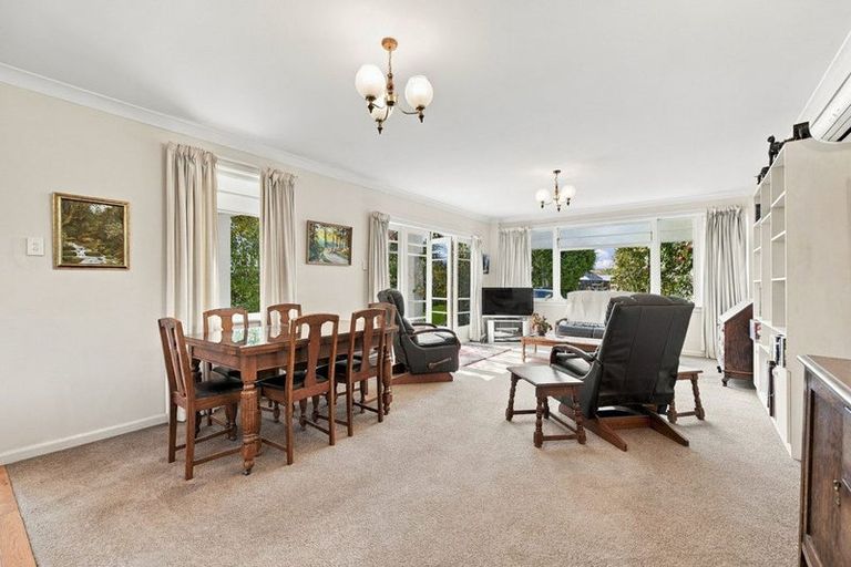 Photo of property in 17 Hamilton Avenue, Ilam, Christchurch, 8041