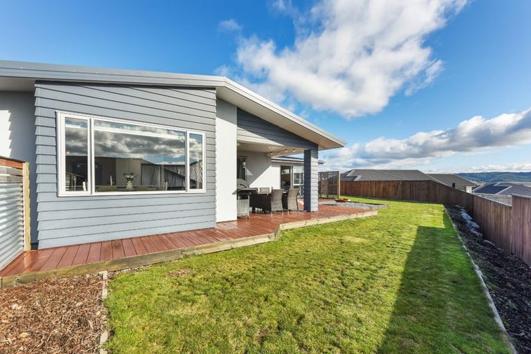 Photo of property in 42 Katania Heights, Brightwater, 7022